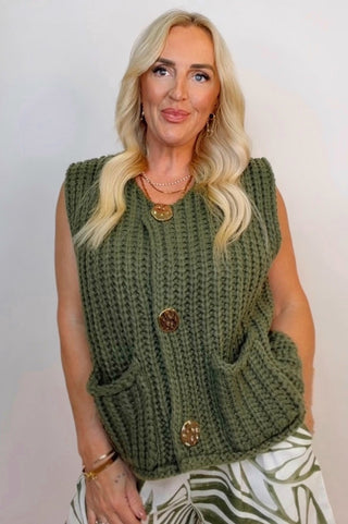 SLEEVELESS CHUNKY SWEATER VEST