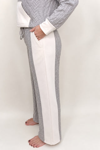 COZY CONTRAST CABLE KNIT PANTS