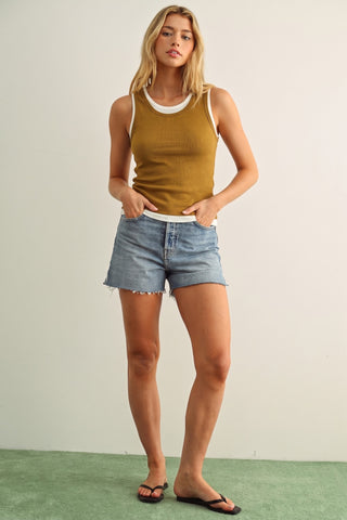 ESSENTIAL DOUBLE LAYERED TOP