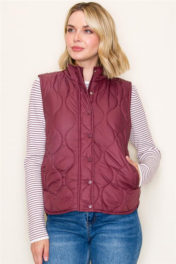 perfectly tailored piece blends contemporary design