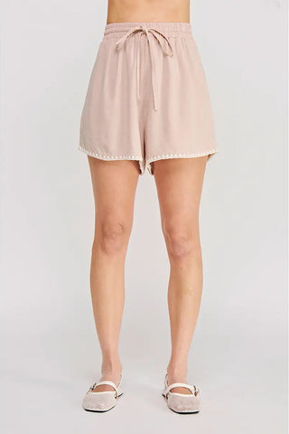 ASHLYN TIE WAIST SHORTS