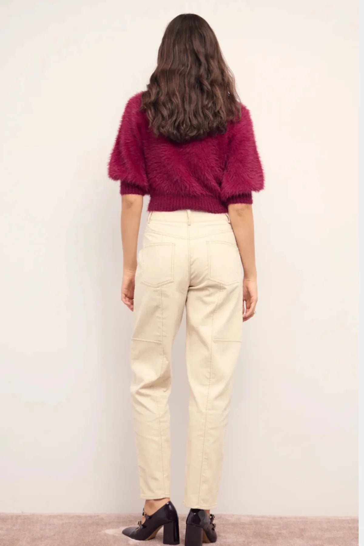 ALVA FLUFFY CROPPED KNIT