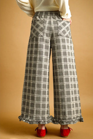 RUFFLE DETAIL WITH PLAID FABRIC PANTS