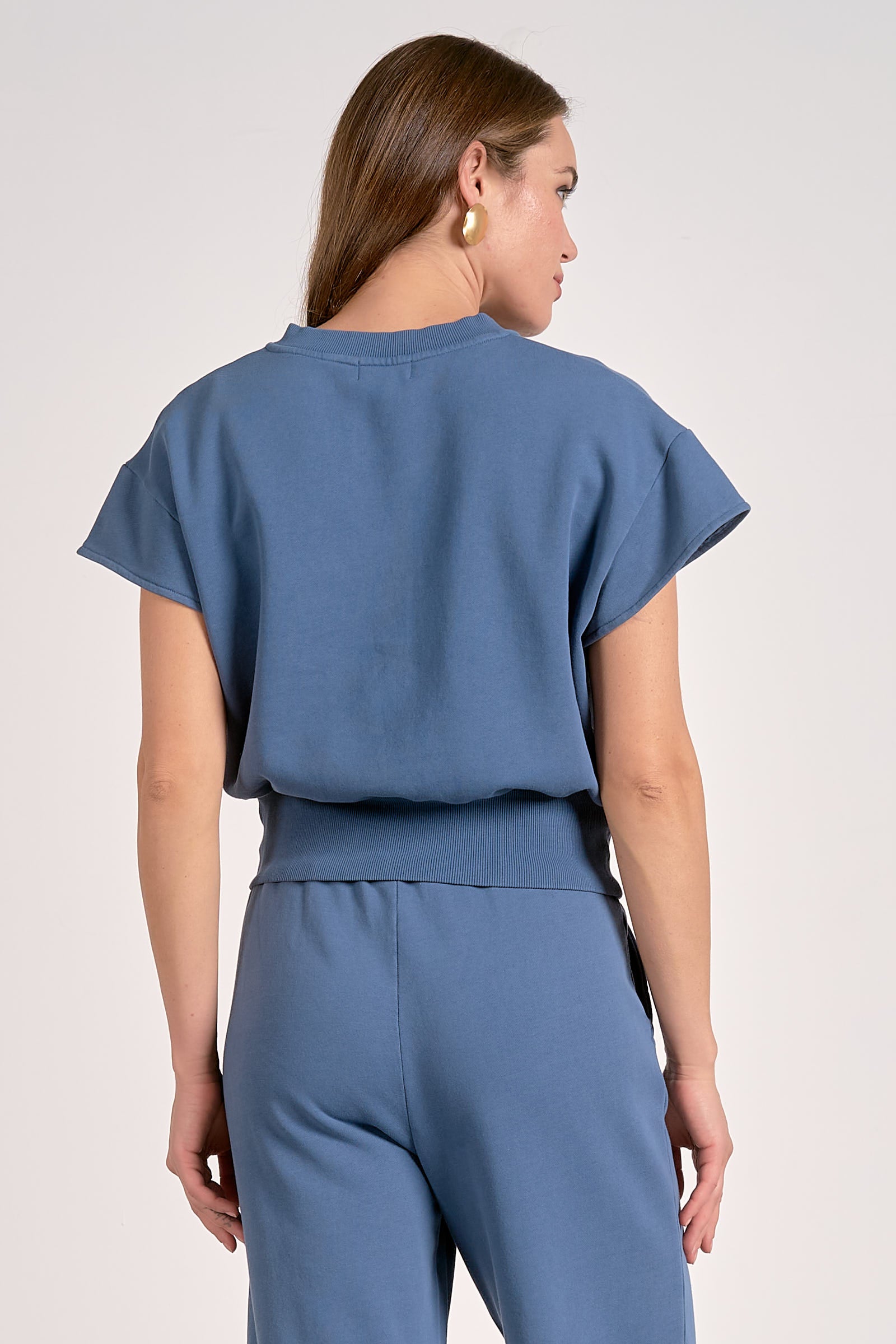 TOP CAP V-NECK