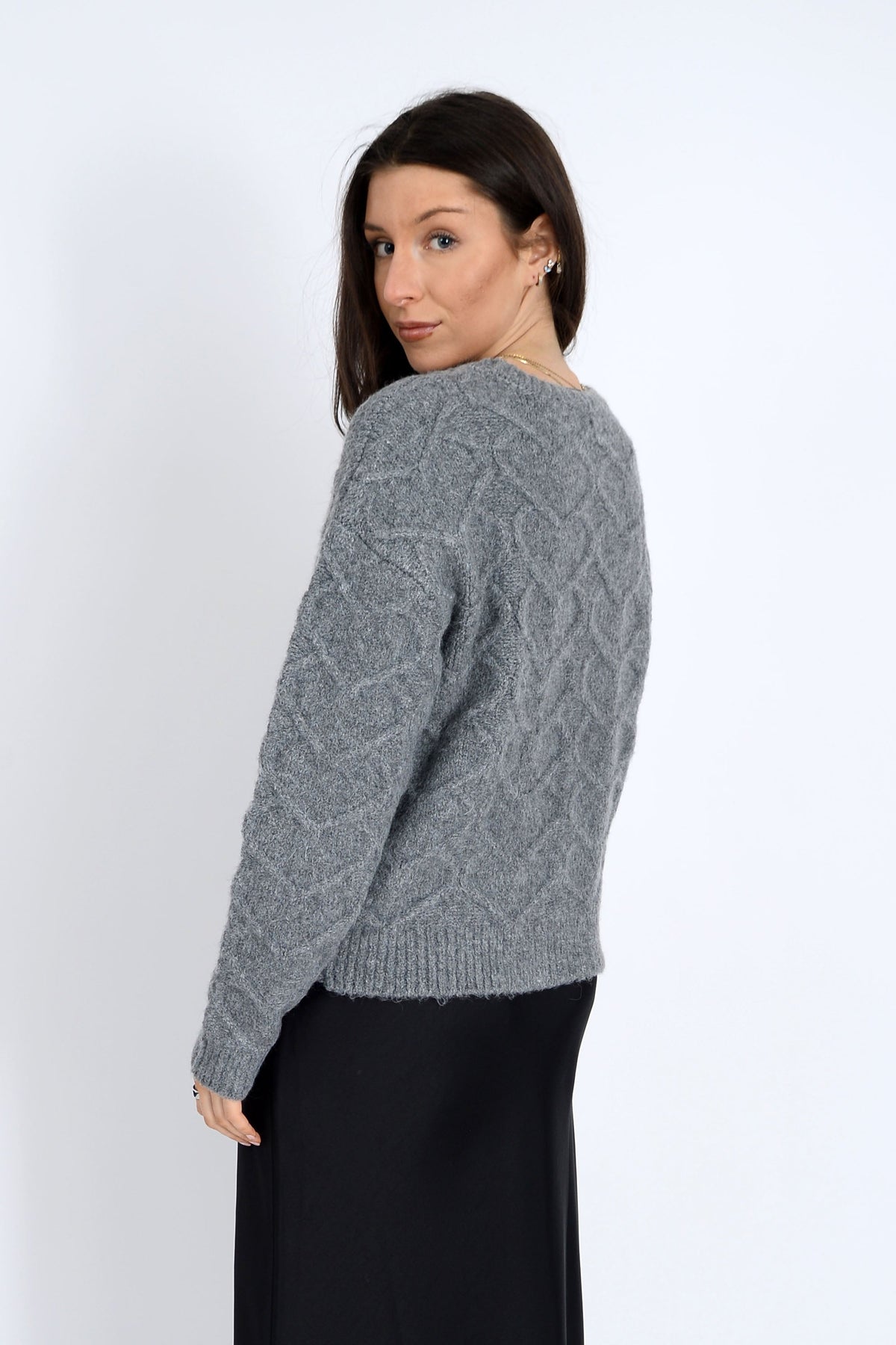 BETHAN LONG SLEEVE CREW NECK PULL-OVER