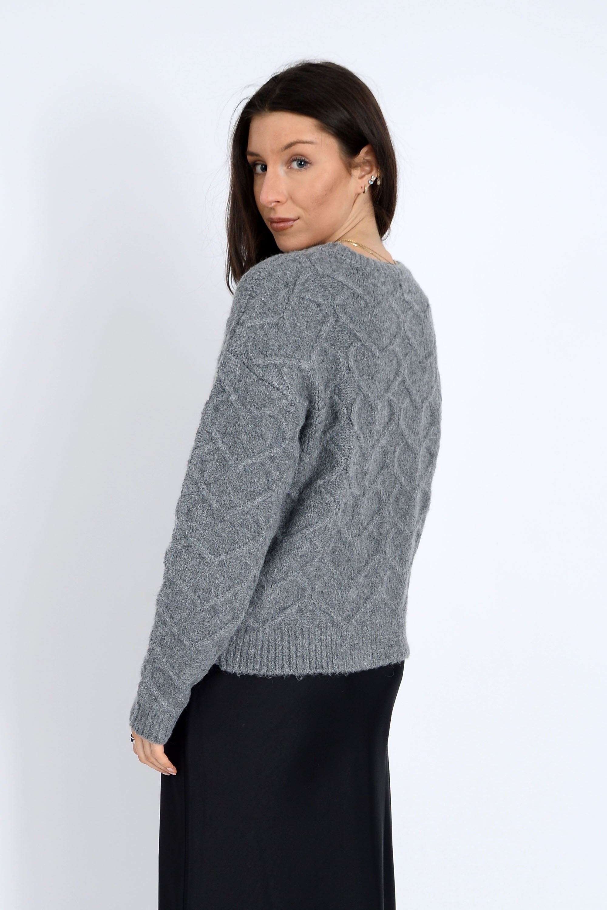 BETHAN LONG SLEEVE CREW NECK PULL-OVER