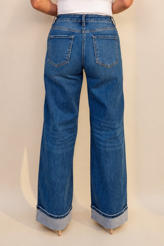 SLOUCHY WIDE LEG JEANS WITH CUFFED JEANS