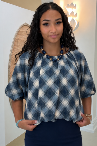 COASTAL PLAID FLOWY TOP