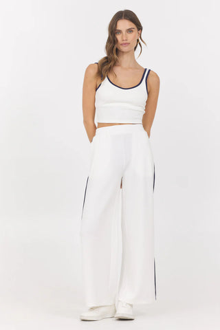  Cloud piping tank back view showing