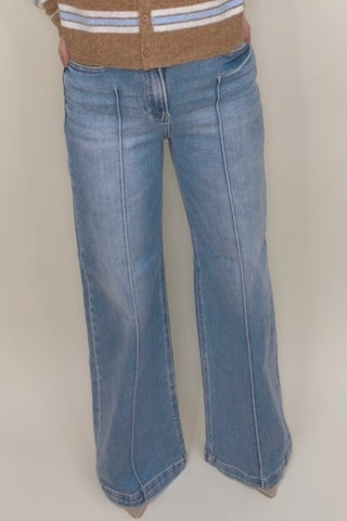 HIGH WAIST WIDE LEG PINTUCK DETAILED JEANS