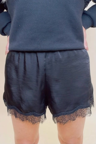 CAPRICE LUXE LACE SHORT