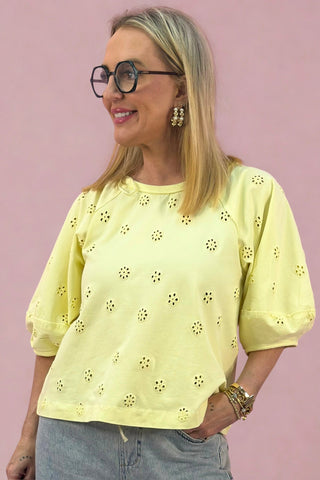 JESSIE EYELET TEE