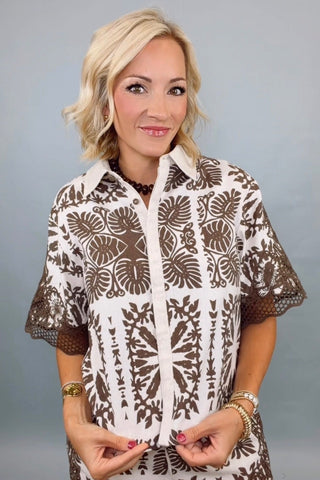 GEOMETRIC LEAF PRINT EMBROIDERED LACE TRIM TOP