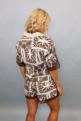 GEOMETRIC LEAF PRINT EMBROIDERED LACE TRIM TOP