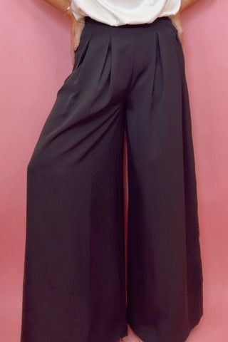 ON THE GO WIDE LEG PANTS