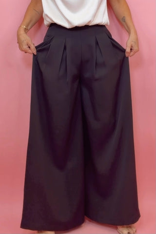 ON THE GO WIDE LEG PANTS
