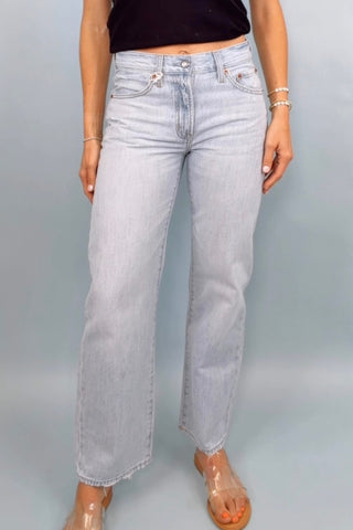 LEXI MID RISE BOWED STRAIGHT JEAN