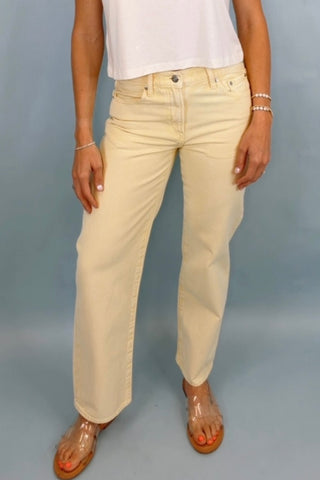 LEXI MID RISE BOWED STRAIGHT JEAN DAY GLOW
