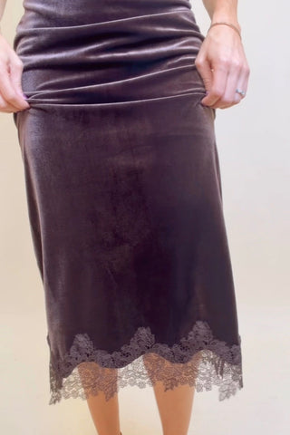 MO DRESS