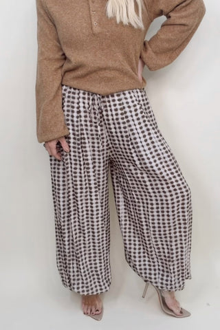 WANDERLUST PRINTED WIDE LEG PANTS