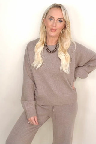 TAKE IT EASY SWEATER