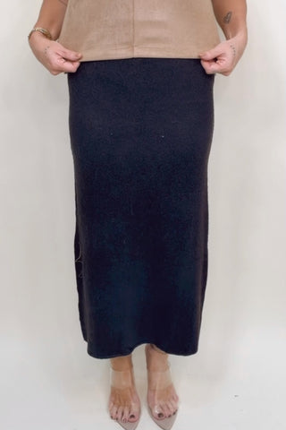 COZY MOMENT SKIRT