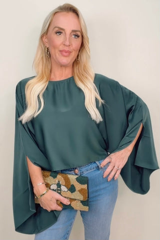 MISTLETOE MAGIC LONG SLEEVE BLOUSE