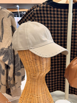 FAUX LEATHER RIVET TRIM CAP