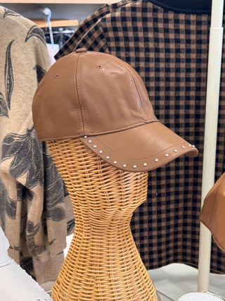 FAUX LEATHER RIVET TRIM CAP