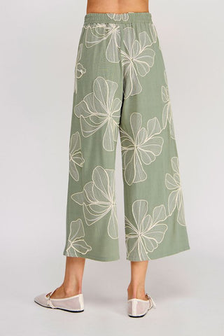 WILLOW FLORAL EMBROIDERED CROPPED PANT
