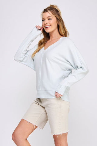 CLOUD NINE V-NECK PULLOVER