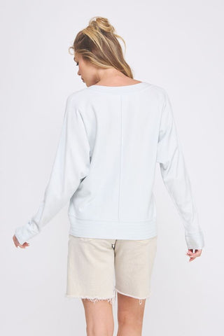 CLOUD NINE V-NECK PULLOVER