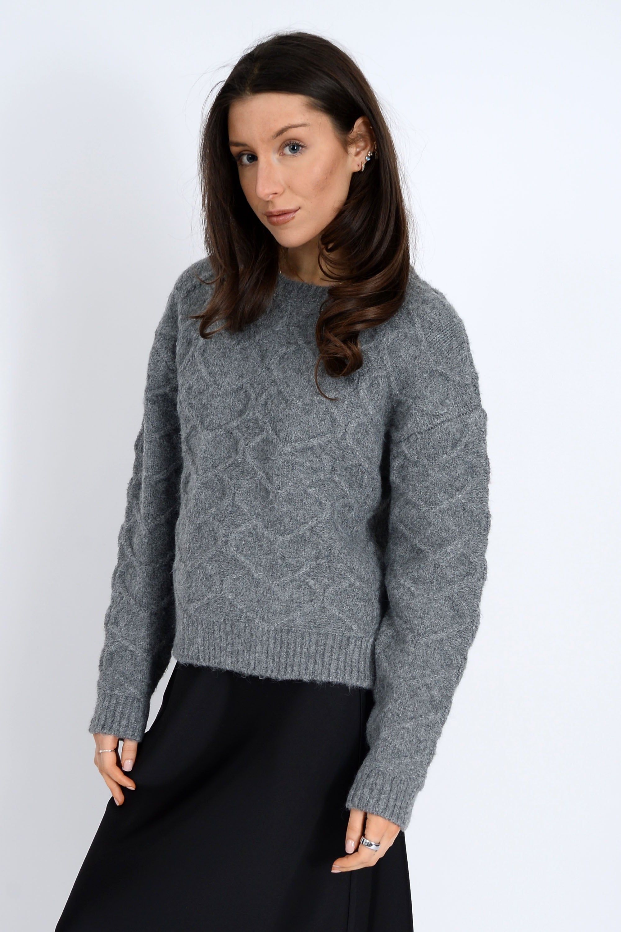 BETHAN LONG SLEEVE CREW NECK PULL-OVER