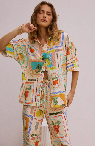 showing smocked elastic panel comfort