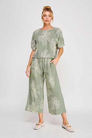 WILLOW FLORAL EMBROIDERED CROPPED PANT