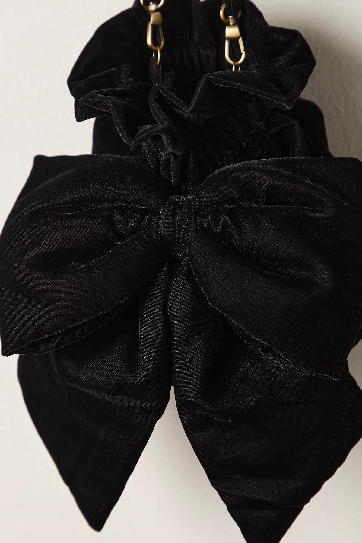 BELLE VELVET BOW BAG