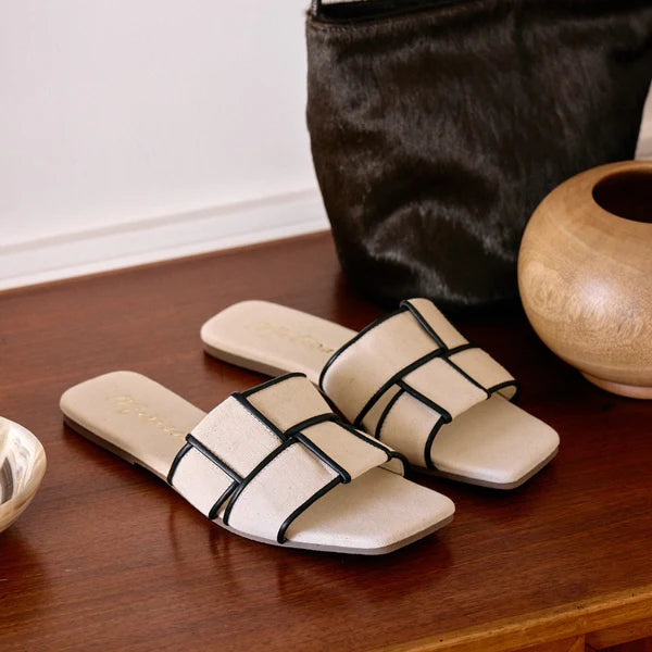 BISCAYNE SLIDE SANDAL
