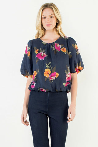FLOWY FLORAL TOP