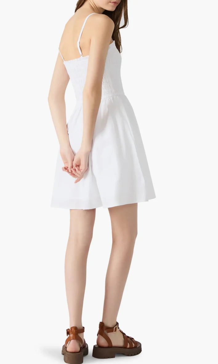 lotty dress back feminine design