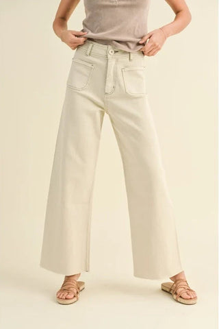HIGH-RISE WIDE LEG PANTS WITH FRONT POCKET