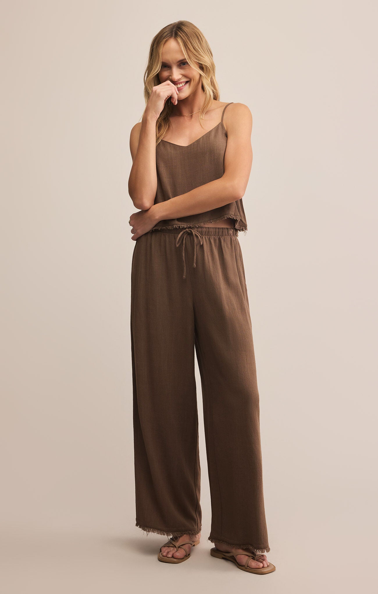 sabel tank paired with jeans effortless summer look