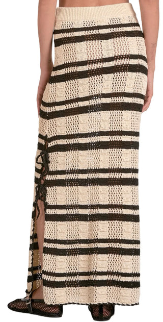 skirt maxi slit side back view stylish feminine silhouette