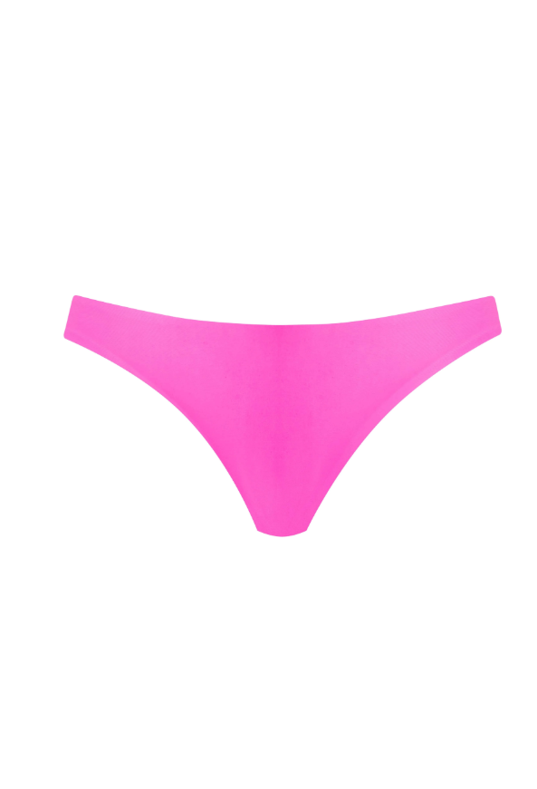 swimwear beach styling pool outfit inspiration STMT BOUTIQUE 