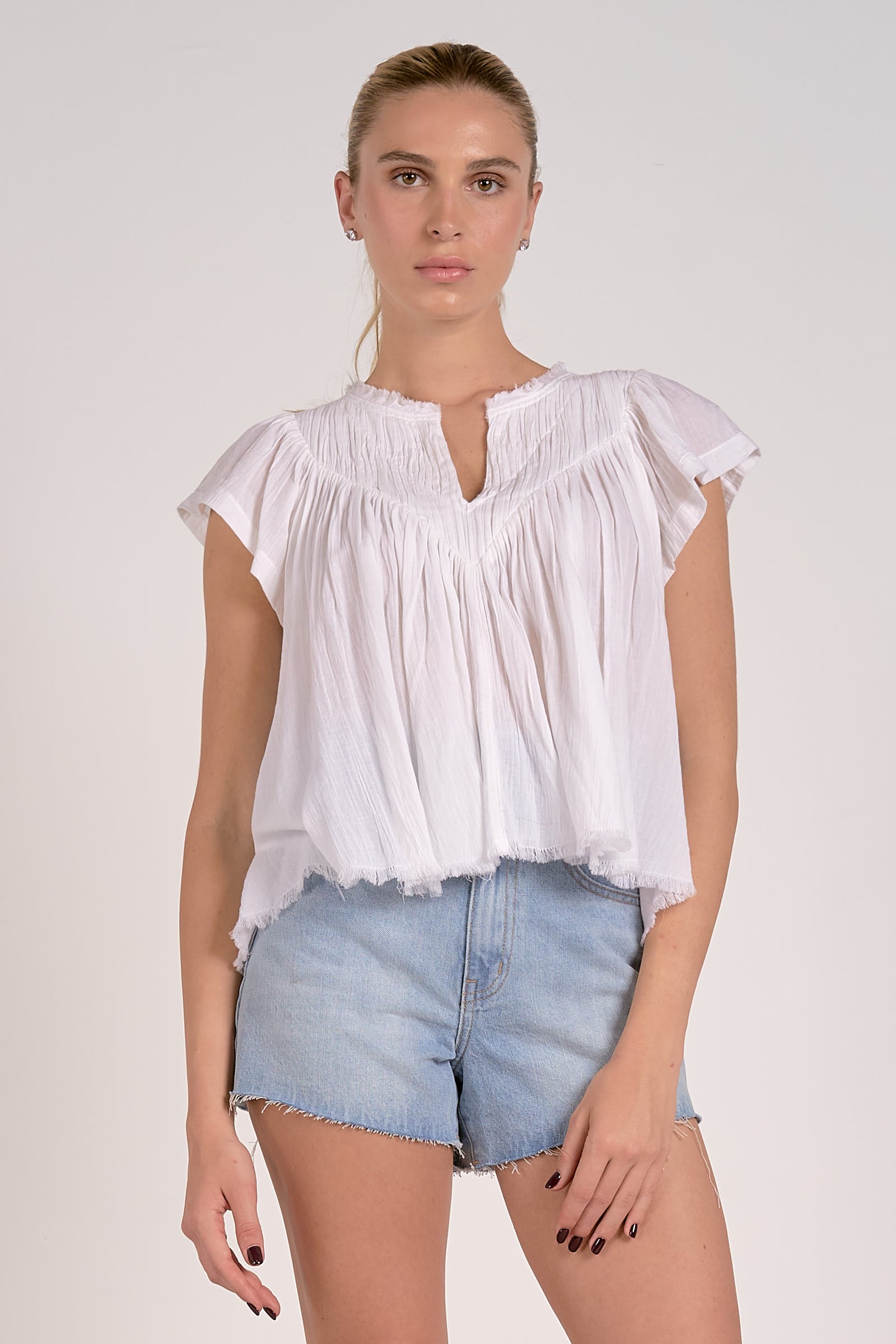 FLOWY RUFFLED SLEEVE BLOUSE