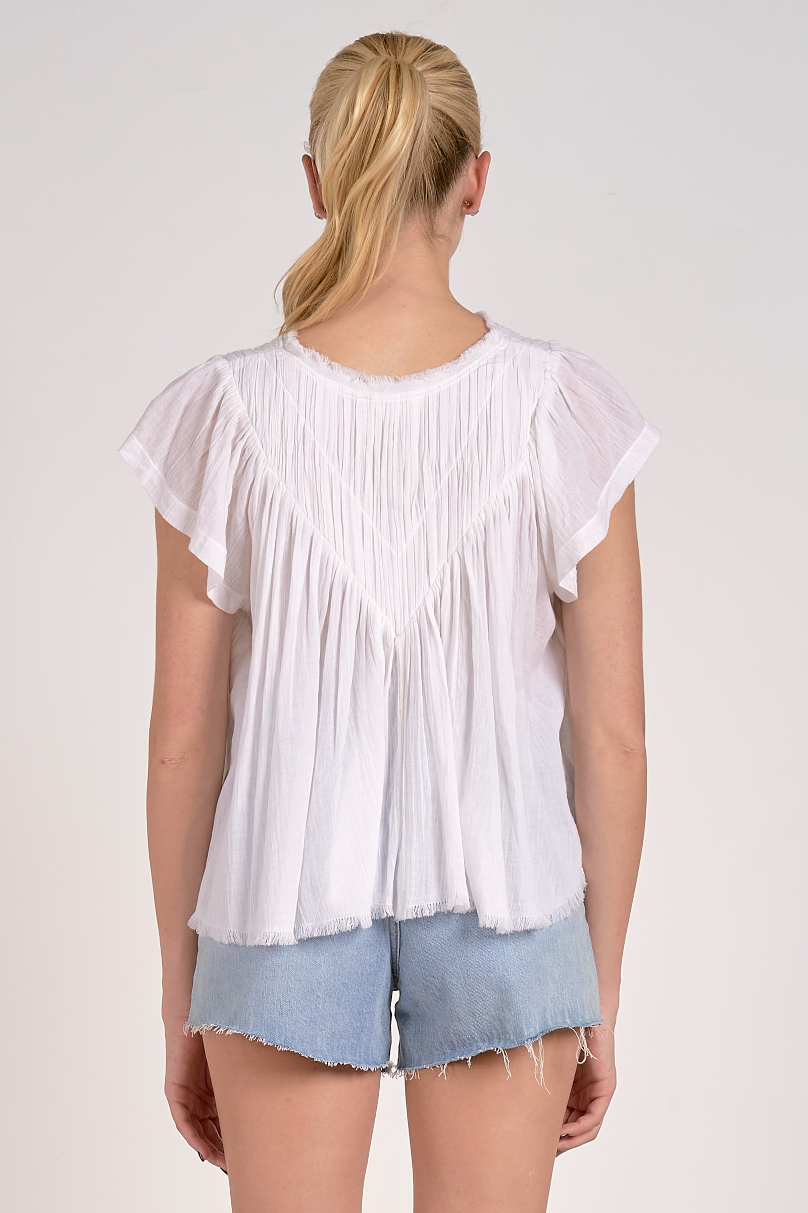 FLOWY RUFFLED SLEEVE BLOUSE